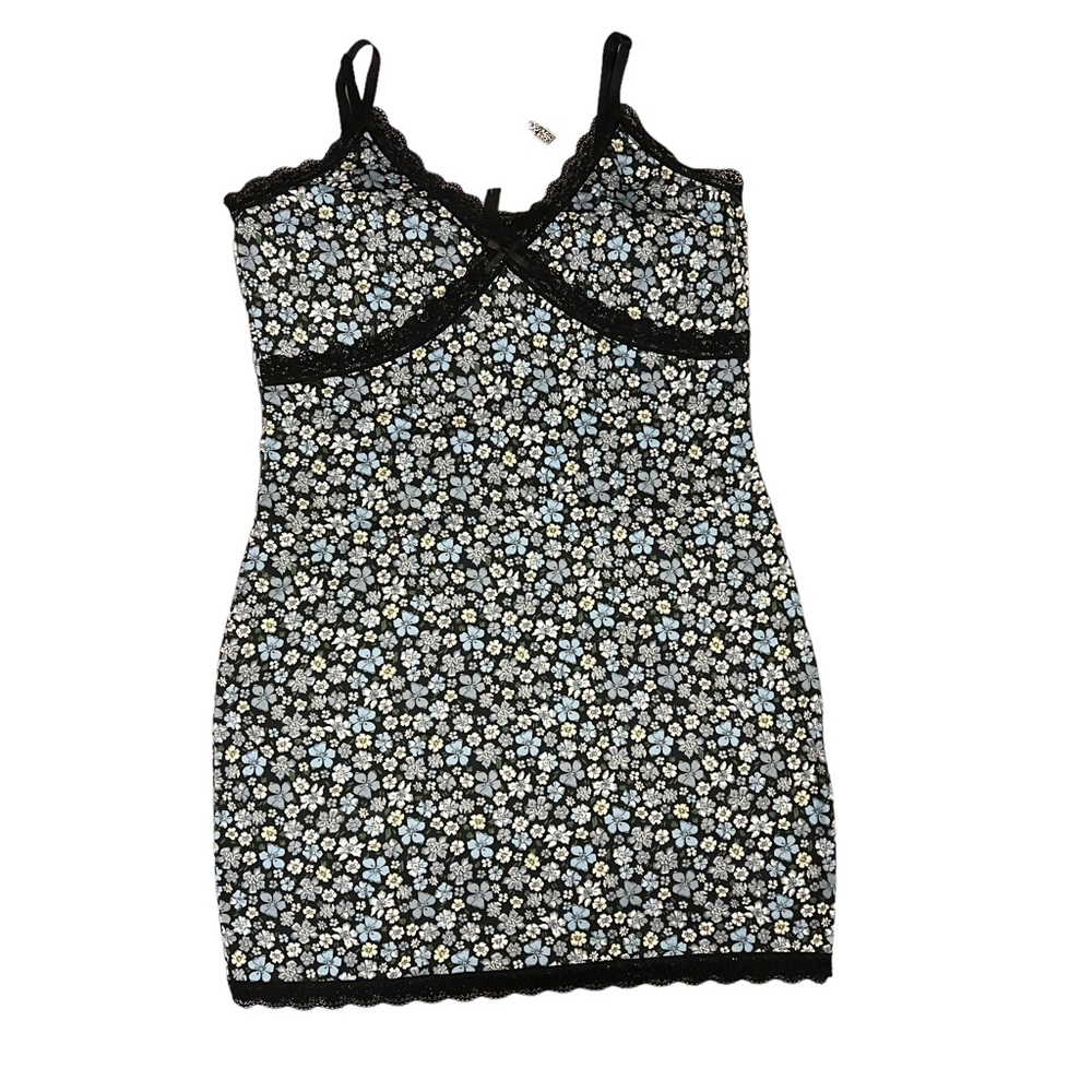 (L) H&M DRESS FITTED - STRETCH Short Dress, NEW, Trendy, Short Dress